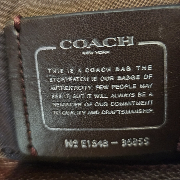Coach Limited Edition Color Leather Shoulder Bag - Picture 6 of 7